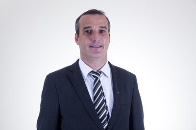 Dr Rodrigo Furtado