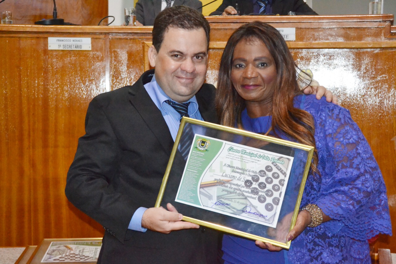 WhatsApp Image 2019-10-16 at 13.35.52 (3).jpeg