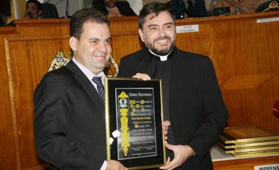 WhatsApp Image 2019-07-18 at 13.33.48 (2).jpeg